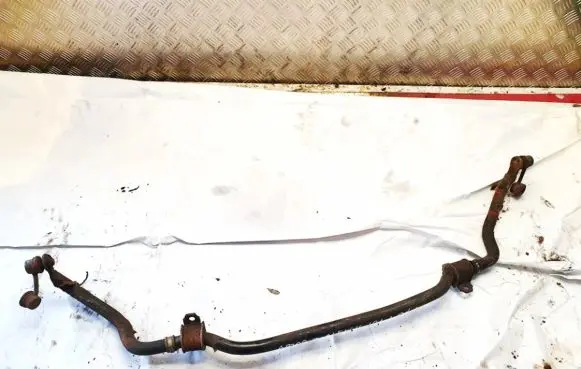 Toyota Avensis T220 Front anti-roll bar/sway bar