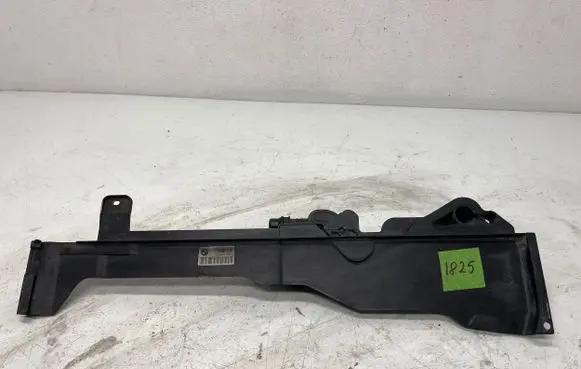 BMW X5 E53 Engine coolant pipe/hose 1438819