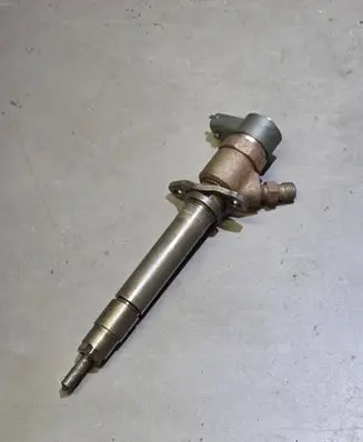 Volvo XC90 Fuel injector 8658352 0445110078