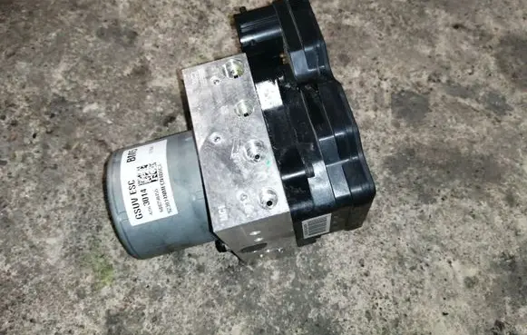 Opel Mokka X ABS Pump 42563014