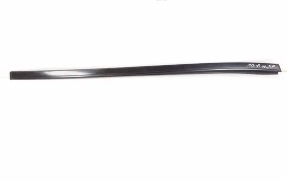 Mercedes-Benz R W251 Windshield trim A2516904962