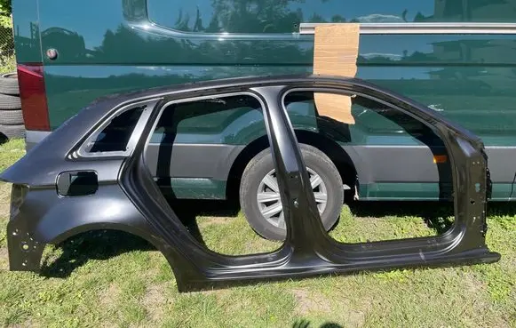 Audi A3 S3 8V Side car body part 8V4810100E