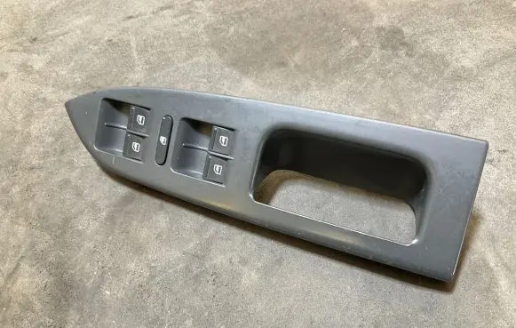 Volkswagen Golf VI Electric window control switch 1K4959857A 284601S