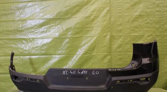 Volvo XC40 Front bumper 000127