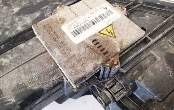 Mazda 6 Headlight ballast module Xenon 1307329086 2285510600