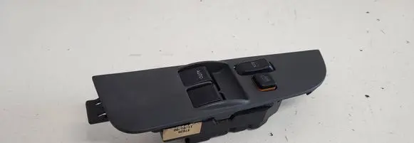 Toyota Corolla E110 Electric window control switch 4762D