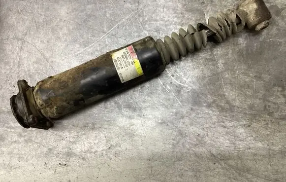 Volvo V70 Rear shock absorber/damper 30760907 16283NHD45C