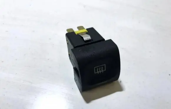 Windscreen/window heater switch