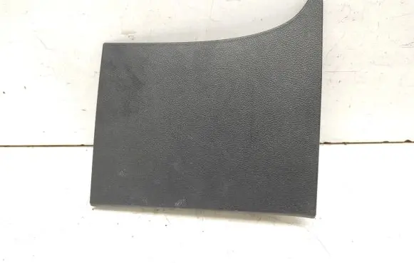 Dashboard lower bottom trim panel