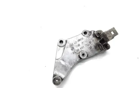 Mercedes-Benz Vito Viano W447 Engine mounting bracket A6510940039