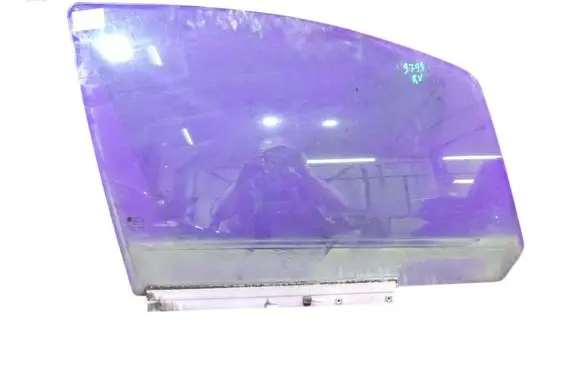 Opel Zafira B Front door window glass four-door 