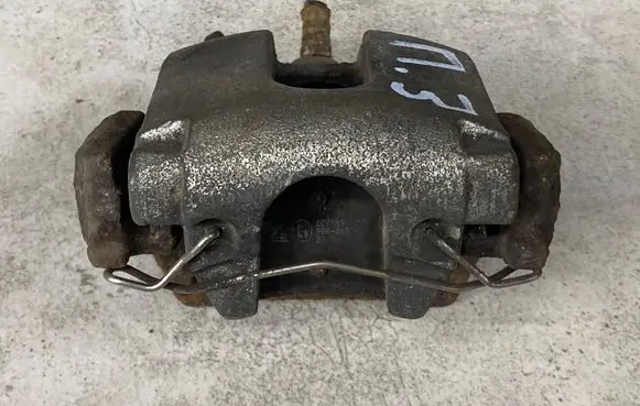 Volvo XC90 Rear brake caliper 