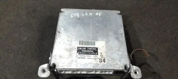Toyota Corolla E120 E130 Engine control unit/module 8966112A10 89661-12A10
