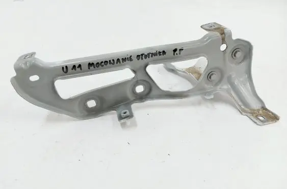 BMW iX1 Fender mounting bracket 9883402