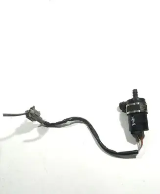 Nissan Murano Z50 Headlight washer pump 63800