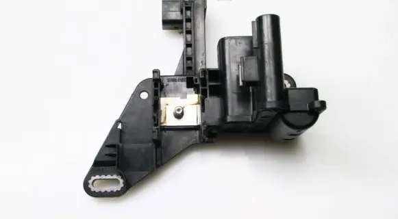 BMW 3 F30 F35 F31 Battery relay fuse 9296150