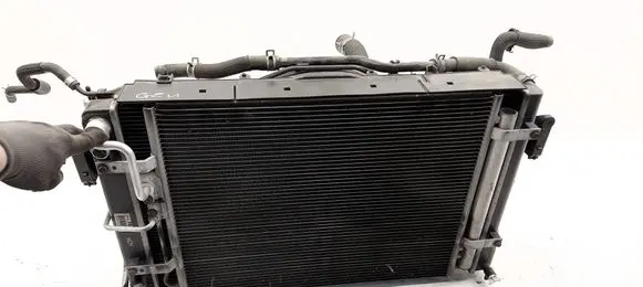 KIA Niro Radiator set F00S3D2040 NF100NDGAA