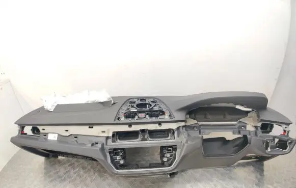 BMW 5 G30 G31 Dashboard 932955709