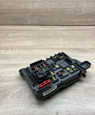 BMW X5 E70 Fuse module 6206978 6931687