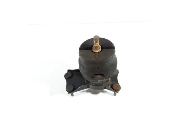 Lexus RX 300 Engine mount bracket AV60121