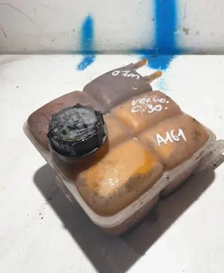 Volvo C30 Coolant expansion tank/reservoir