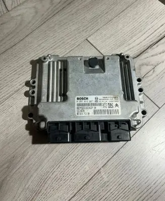 Citroen C5 Engine control unit/module 9653958980 0281012987 9661971380
