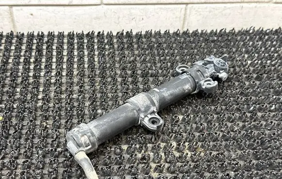 Jaguar XJL Headlight washer spray nozzle C72DC