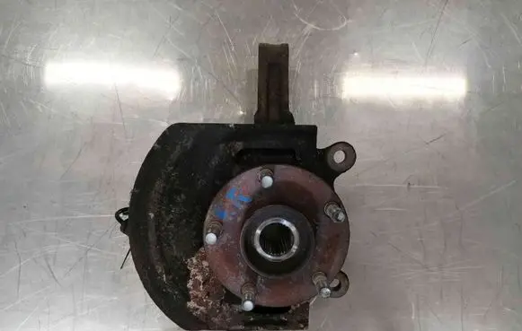 Nissan Qashqai Front wheel hub spindle knuckle 40014JD000