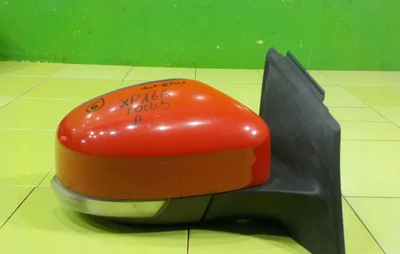 Ford Focus Front door electric wing mirror 024550 PRAWE