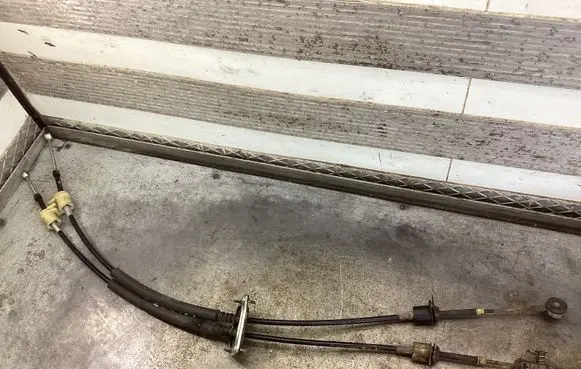 Alfa Romeo 159 Gear shift cable linkage 55212085 A6068C