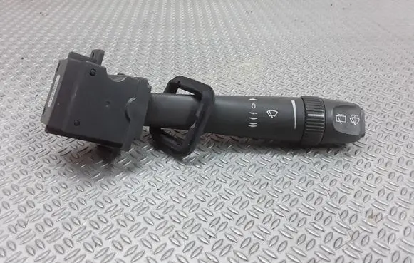 Volvo V70 Wiper control stalk 9452391