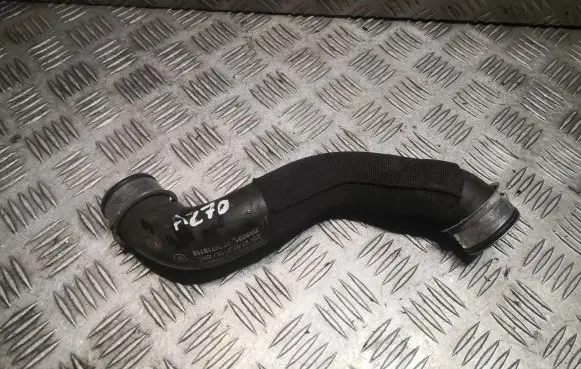 Mercedes-Benz E W212 Engine coolant pipe/hose 2125018282 A2125018282