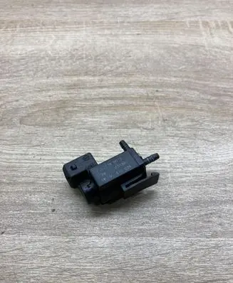 Opel Vectra C Vacuum valve 90530039 72213800