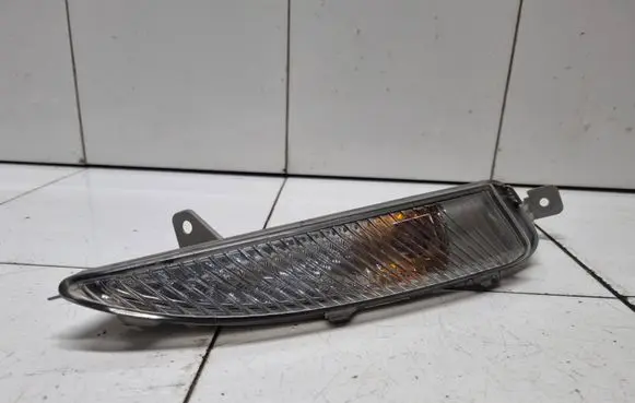 Opel Astra J Front indicator light 13367143 662588537 76801