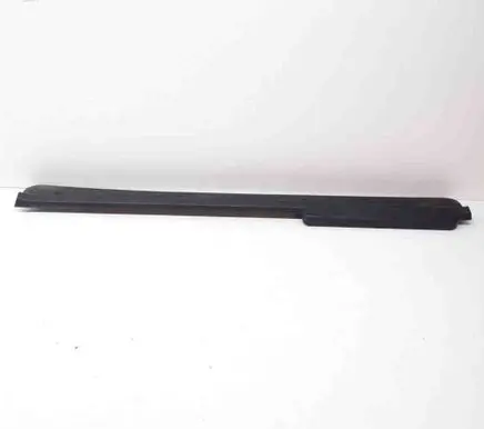 Dodge Stealth Front sill trim cover MB645112