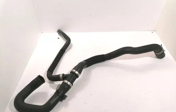 Volvo V50 Engine coolant pipe/hose