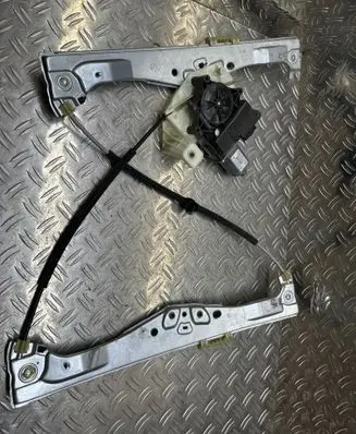 Citroen C4 Cactus Front door window regulator with motor 9827189180