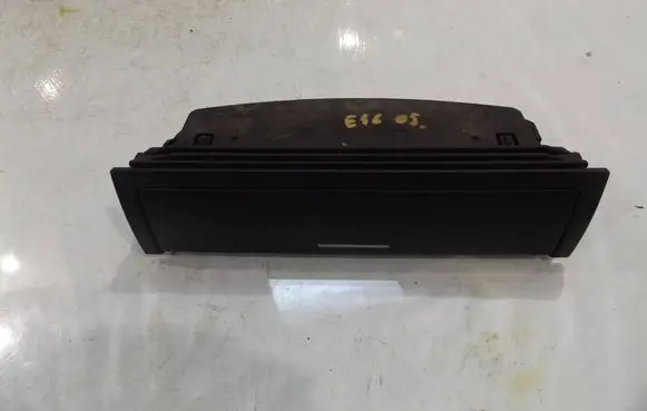 BMW 3 E46 Glove box 8196115