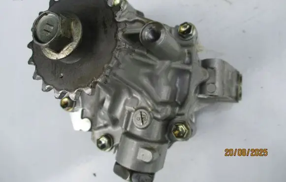 Toyota RAV 4 (XA50) Oil pump 1510025032