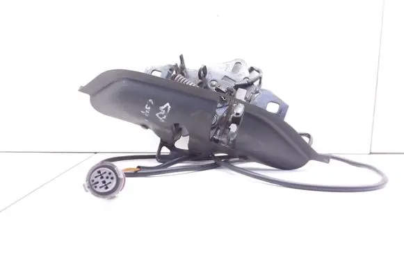 Volkswagen PASSAT B5 Engine bonnet/hood lock/catch 3B0823509M 3B0823603 813971955