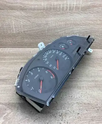 Mazda 626 Speedometer (instrument cluster) 1113266 BM514 FORDIESELLHD