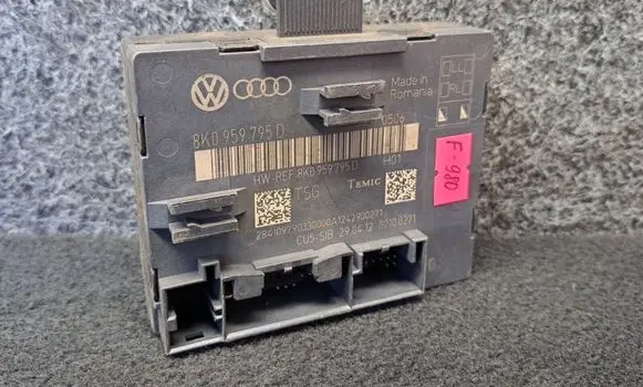 Audi Q5 SQ5 Door control unit/module 8K0959795D