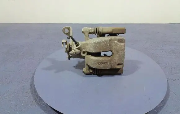 Renault Megane IV Rear brake caliper 