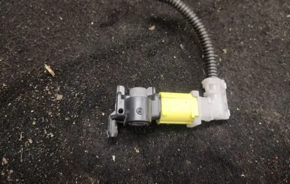 Mitsubishi Outlander Airbag deployment crash/impact sensor 8651A165 180913801 17AA