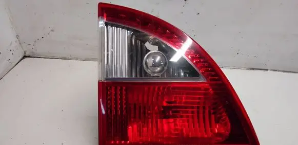 Ford Galaxy Tailgate rear/tail lights 7M5945093D
