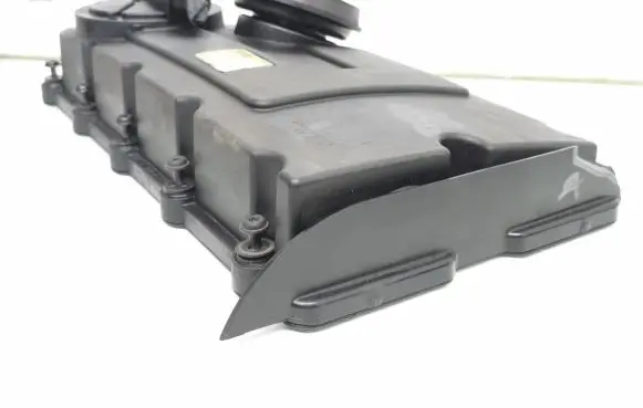 Mitsubishi Outlander Rocker cam cover 03G103475 PA66GF