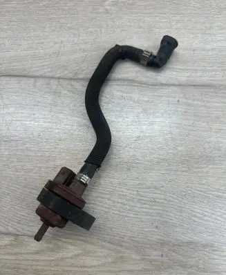 Citroen C2 Valve vacuum 2580008B