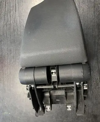 BMW 1 E81 E87 Armrest 9110501