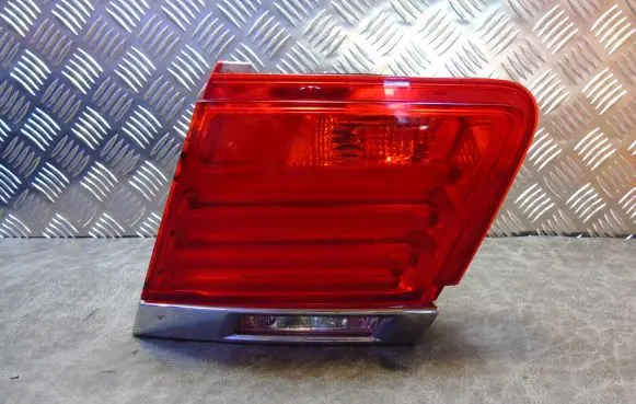 BMW 7 F01 F02 F03 F04 Tailgate rear/tail lights 7182206