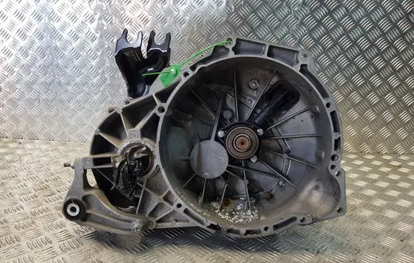 Ford Focus Manual 6 speed gearbox S26383833 4M5R7002YA